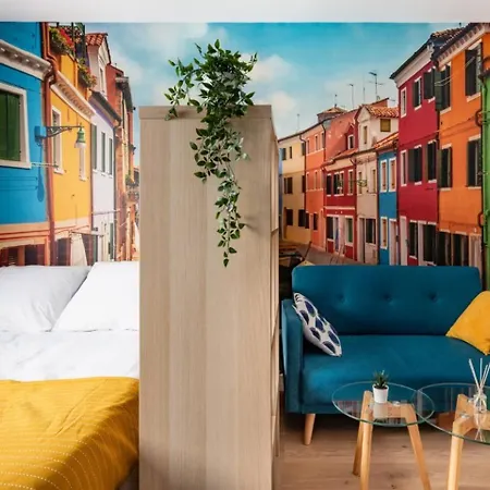 Escale Lyon - One Night - Parking Gratuit Dardilly