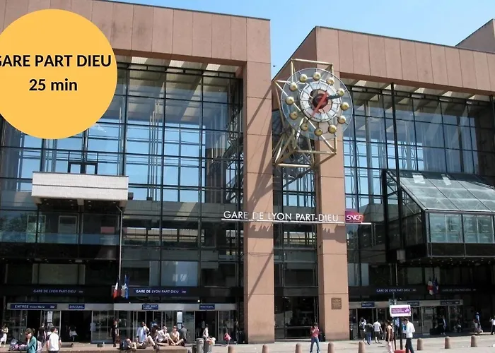 Escale Lyon - One Night - Parking Gratuit شقة دارْدييِ